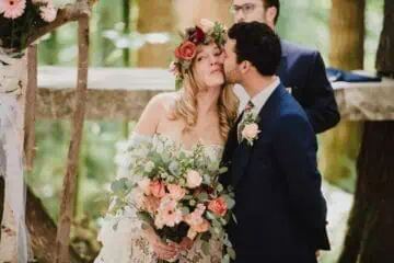 Wedding Giveaway from Blooms By The Box