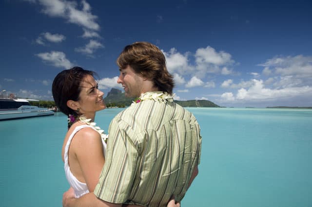 Planning A Honeymoon Or Destination Wedding Weddingvibe Com