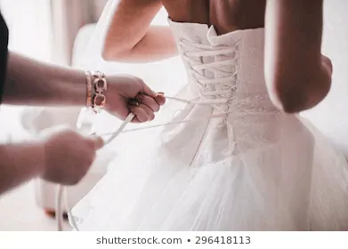 Creative Ideas on What to Do with Your Wedding Dress After Your