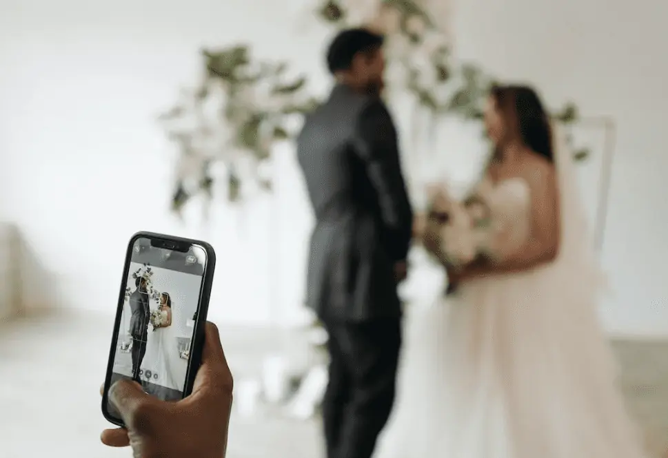 How to Create the Perfect Wedding Hashtag for Your Big Day