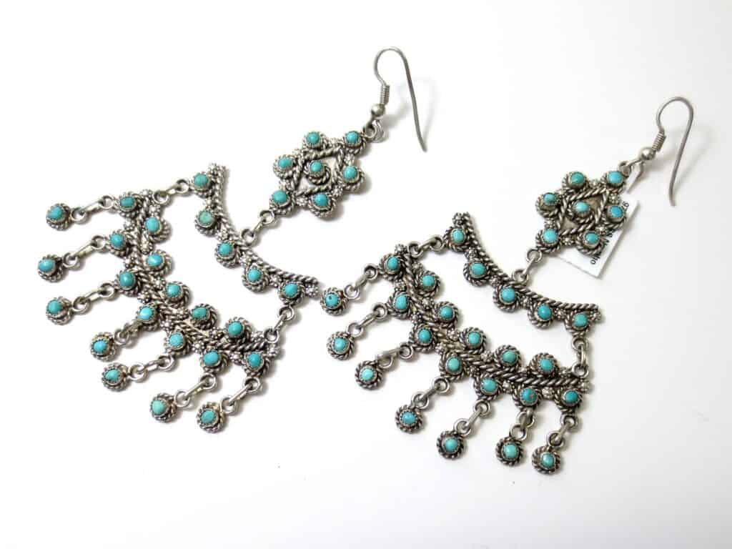 Chandelier earrings